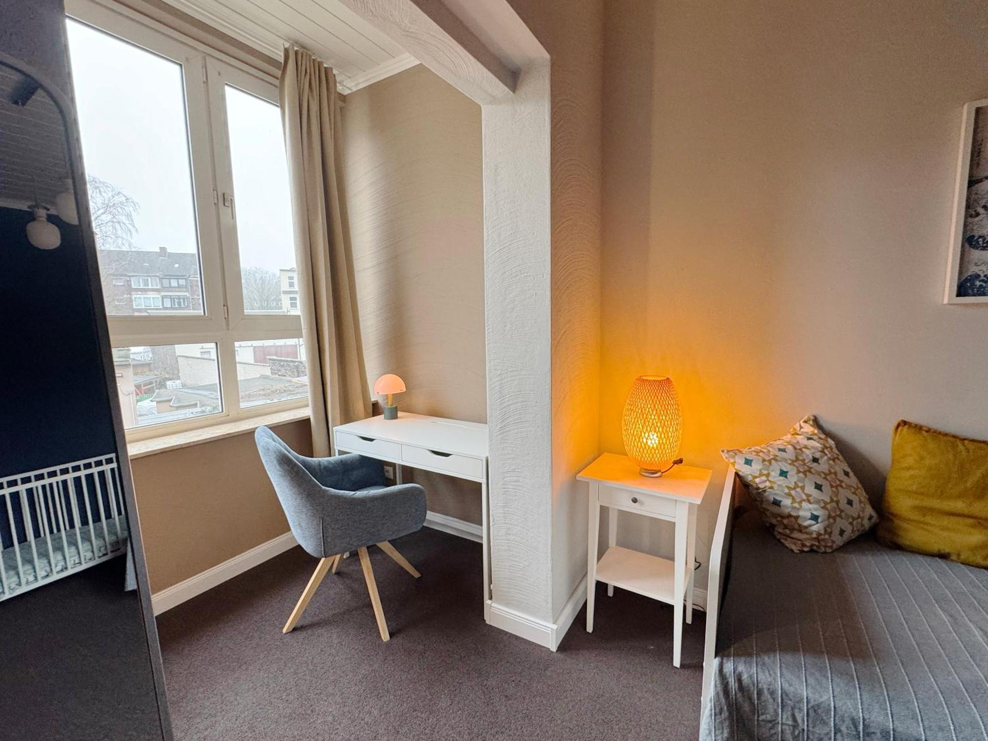 Huge Apartment With Sauna And Free Parking Дуйсбург Экстерьер фото