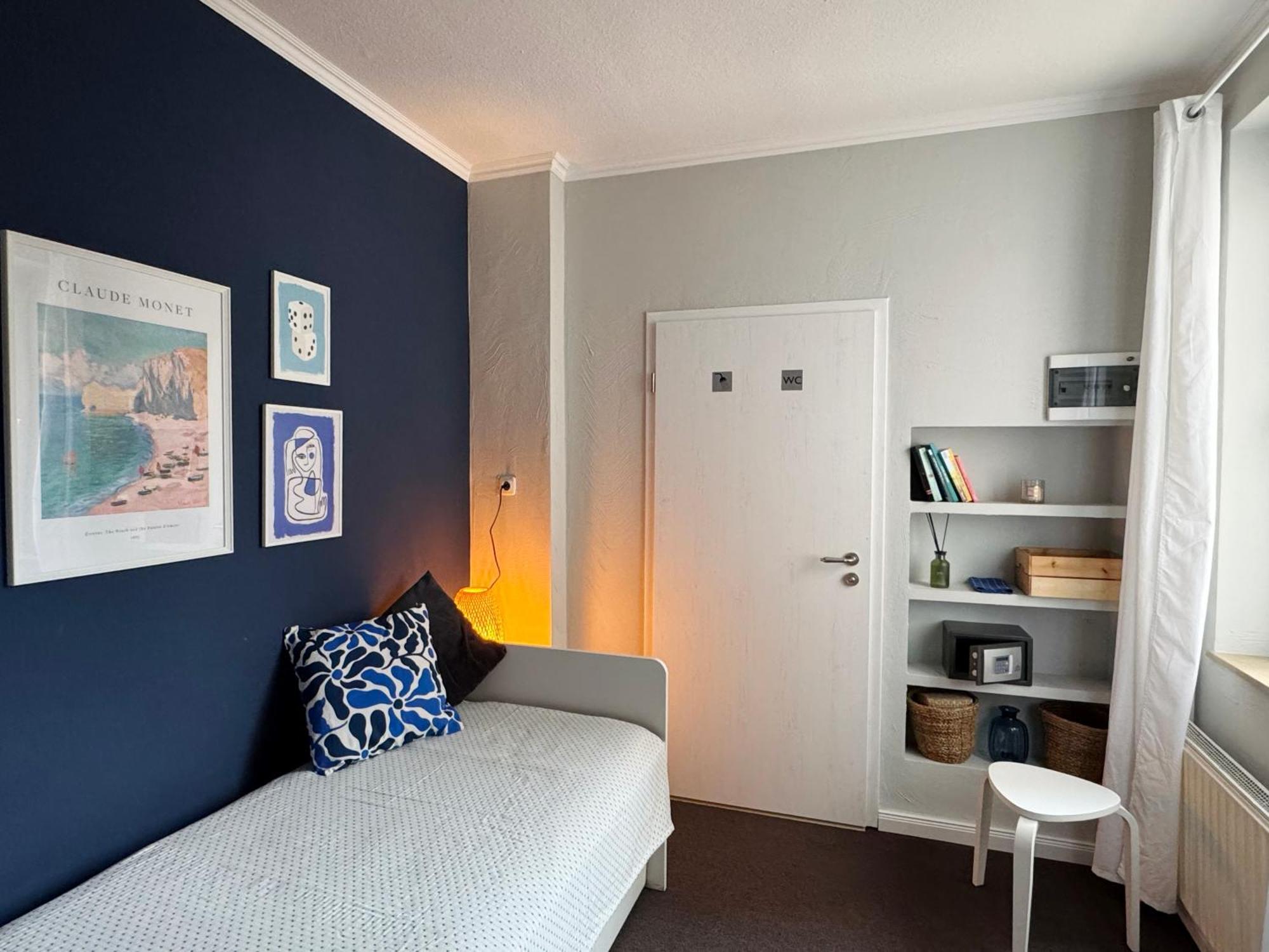 Huge Apartment With Sauna And Free Parking Дуйсбург Экстерьер фото
